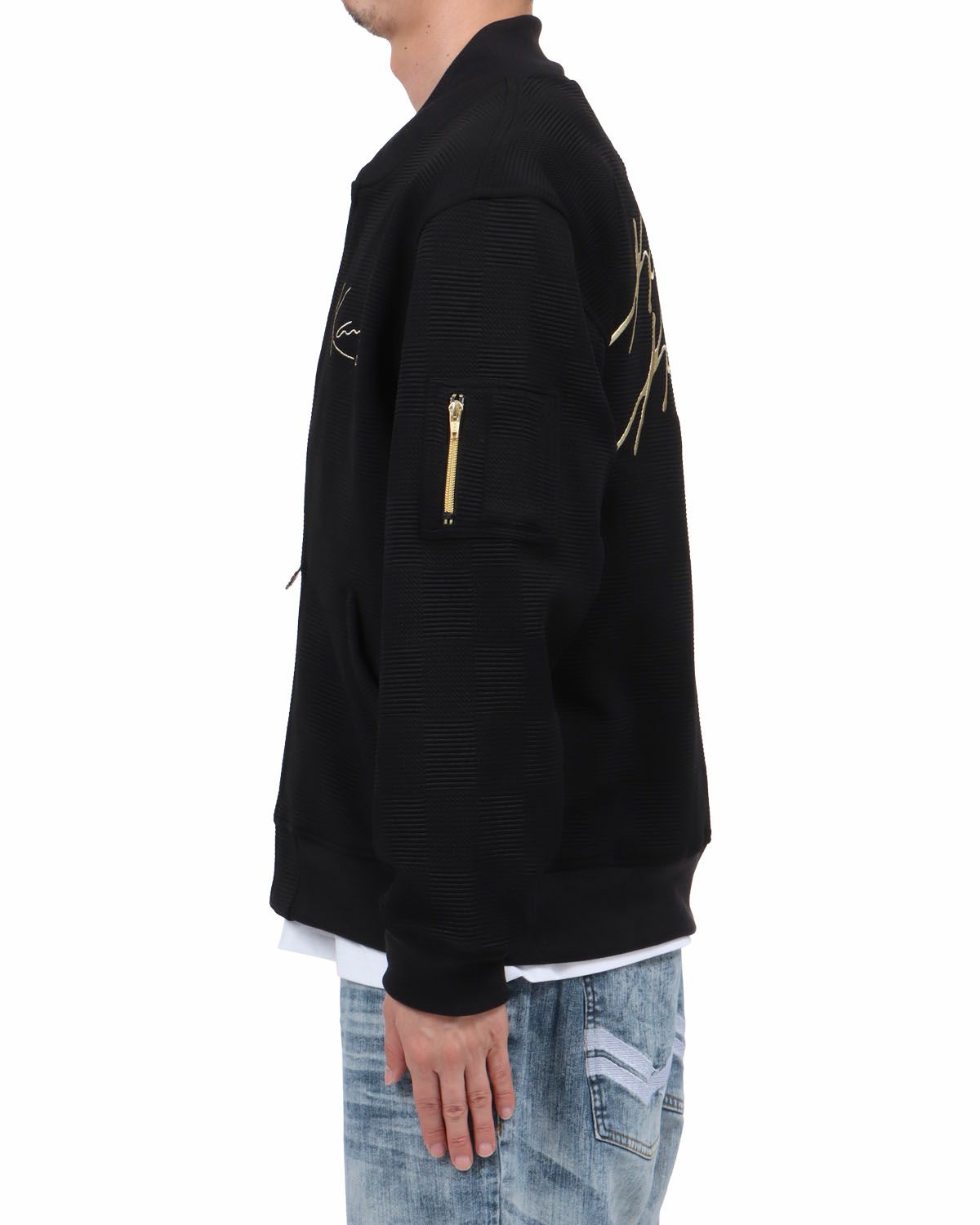 ブラック：174cm62kg(Lサイズ着用)