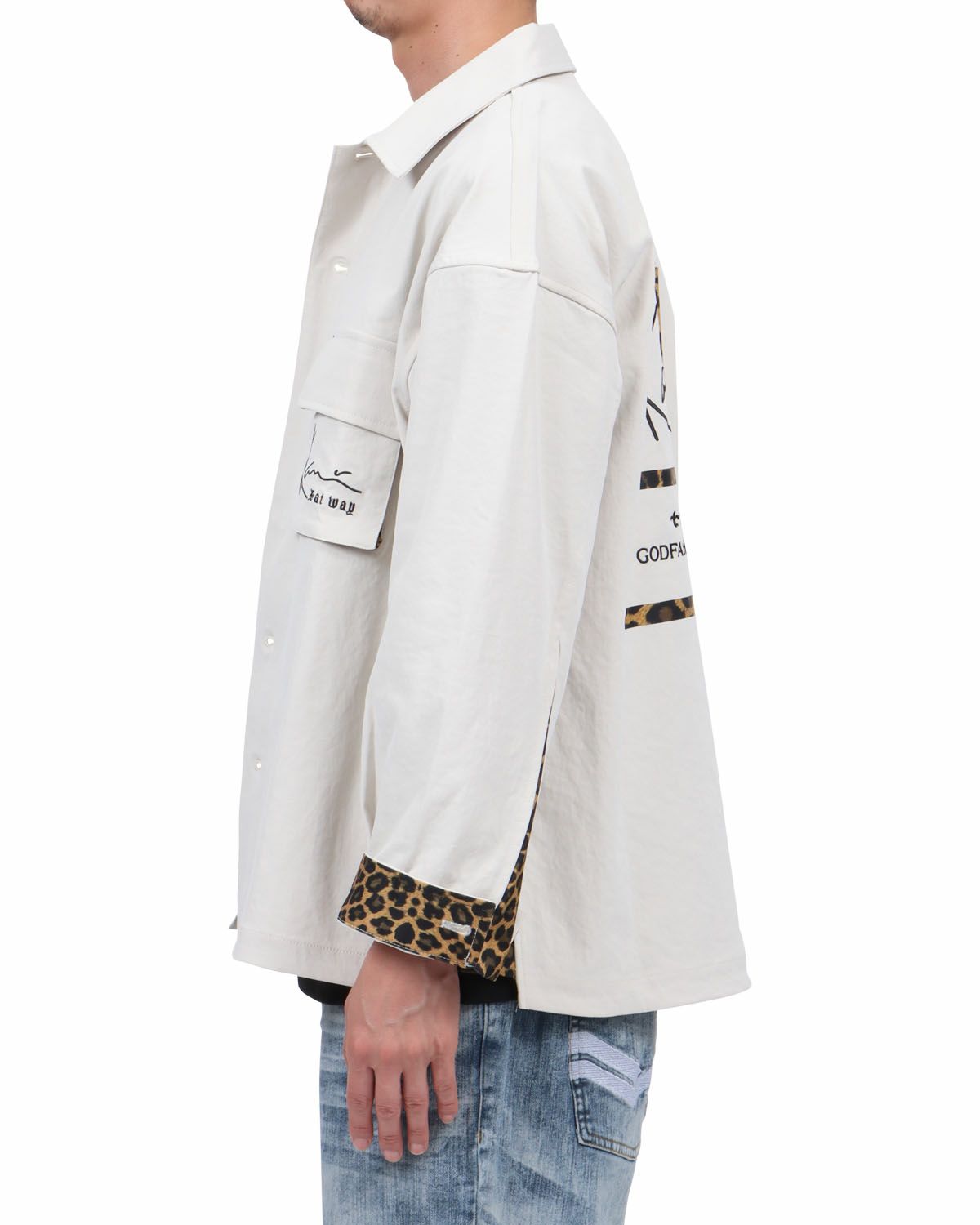 オフホワイト：174cm62kg(Lサイズ着用)