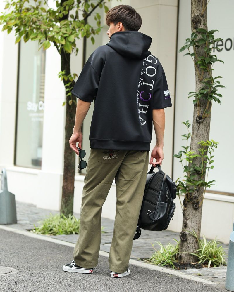 カーキ：180cm/70kg(Lサイズ着用)