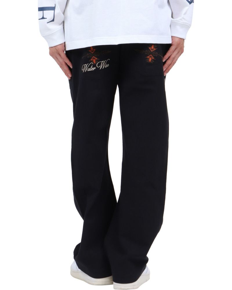 ブラック：174cm62kg(Mサイズ着用)