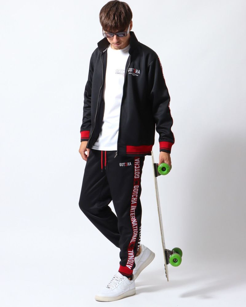 ブラック：180cm/70kg(Lサイズ着用)