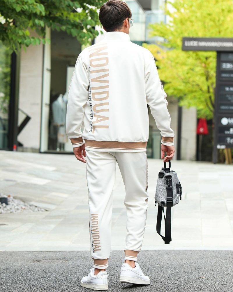 オフホワイト：180cm/70kg(Lサイズ着用)