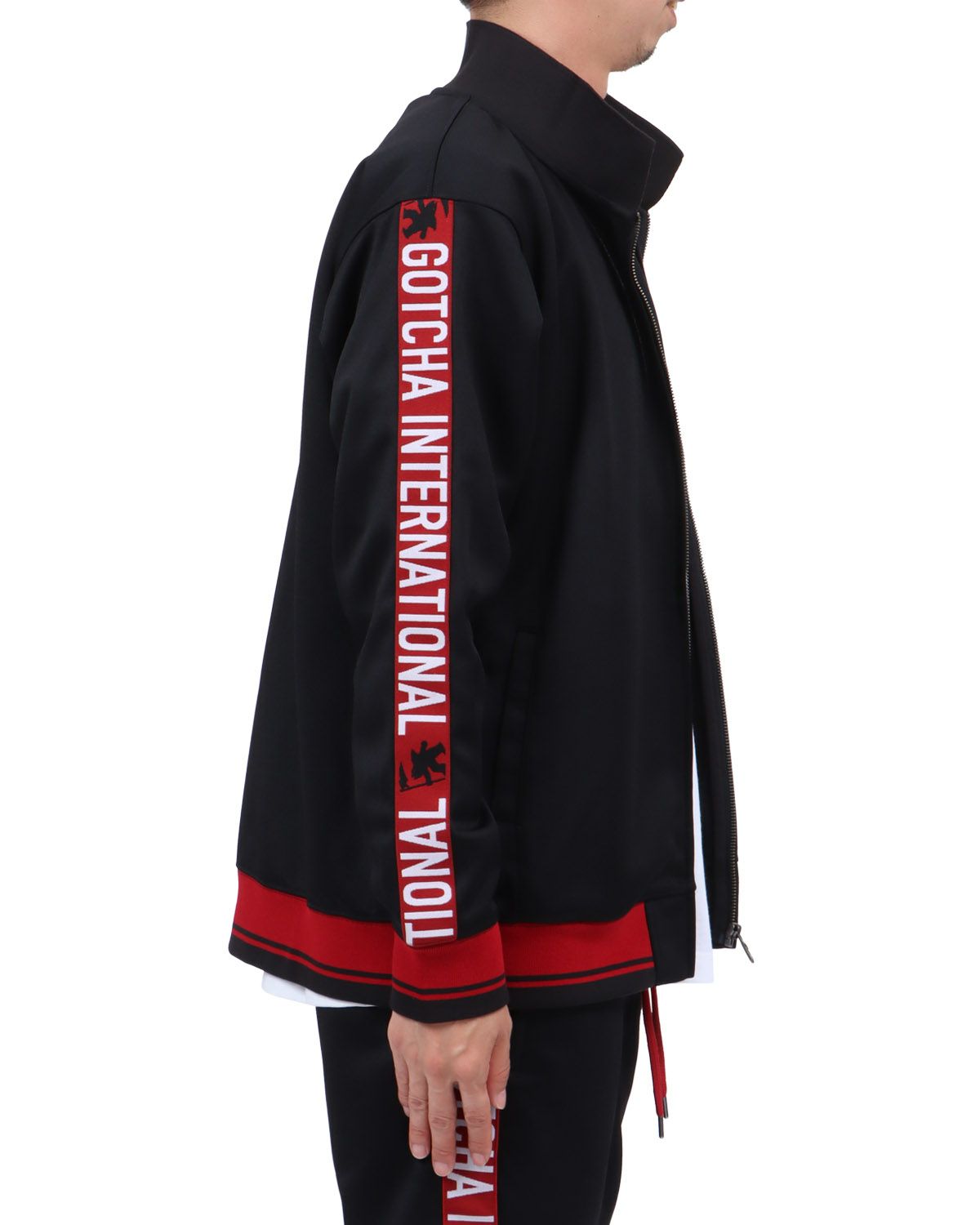 ブラック：174cm62kg(Lサイズ着用)