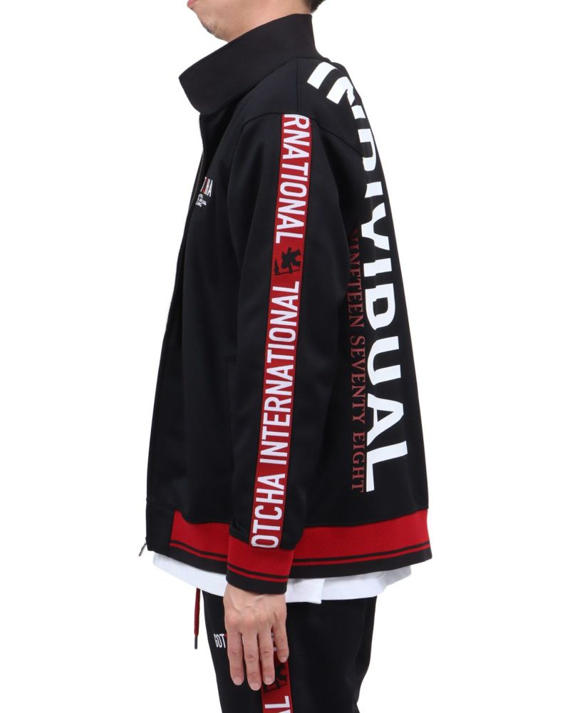 ブラック：174cm62kg(Lサイズ着用)