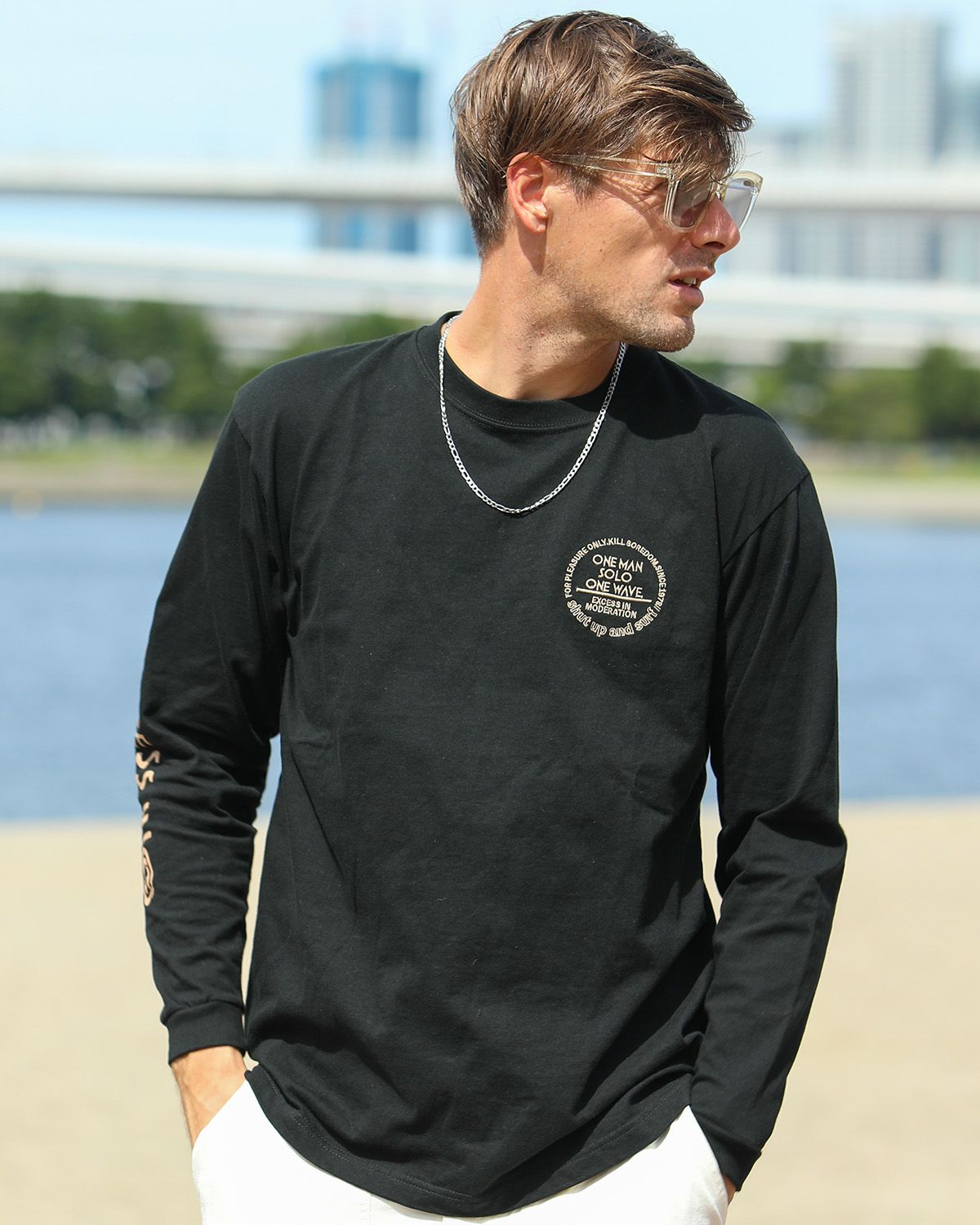 ブラック：183cm/70kg(Lサイズ着用)