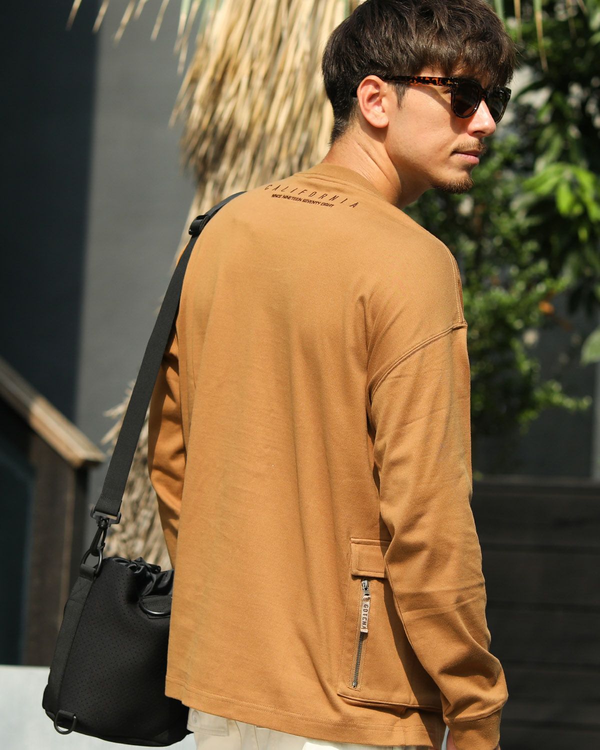 べージュ：180cm/70kg(Lサイズ着用)