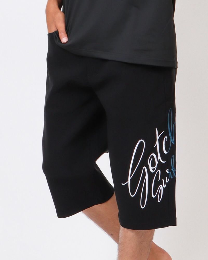 ブラック：178cm68kg(Lサイズ着用)