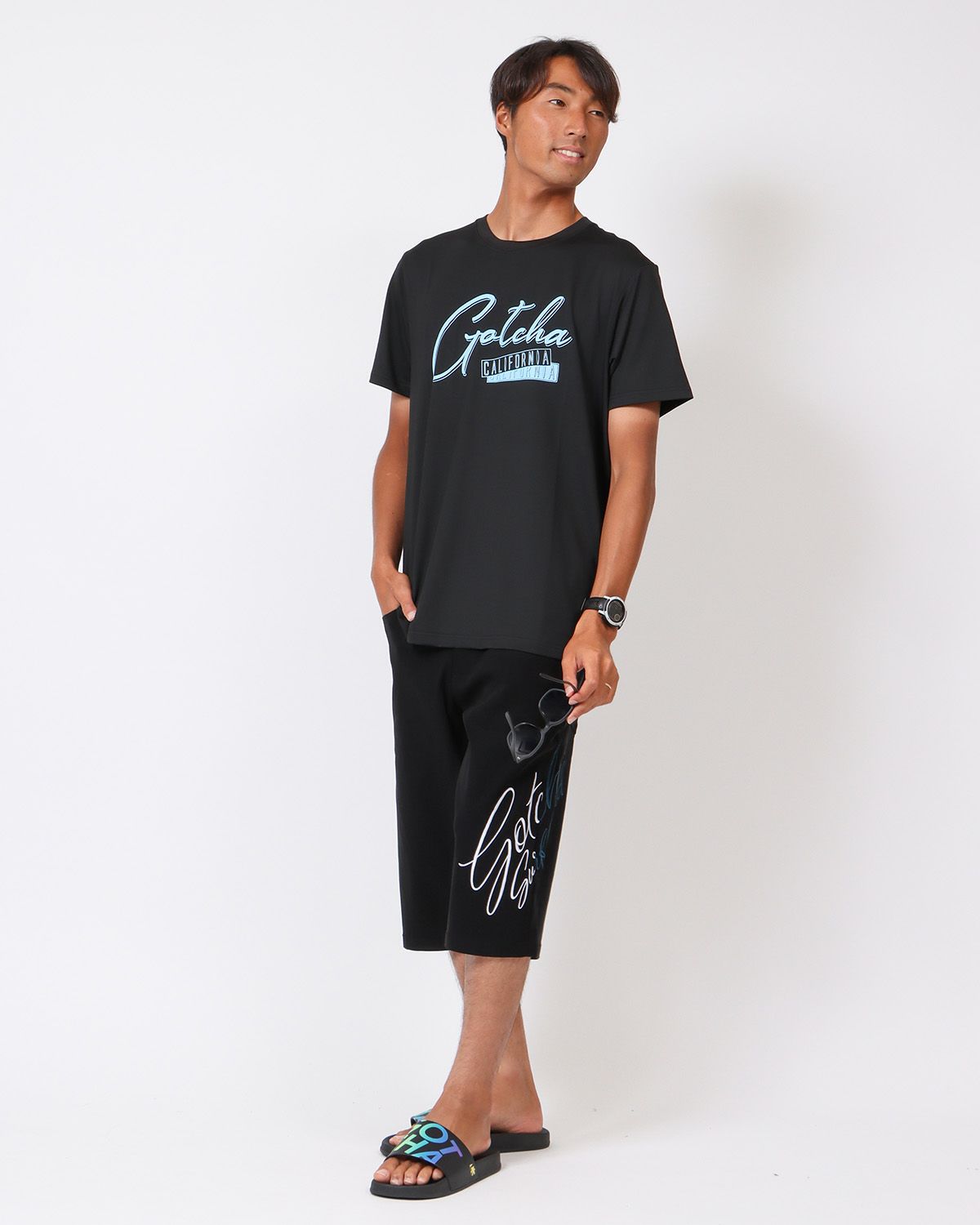 ブラック：178cm68kg(Lサイズ着用)