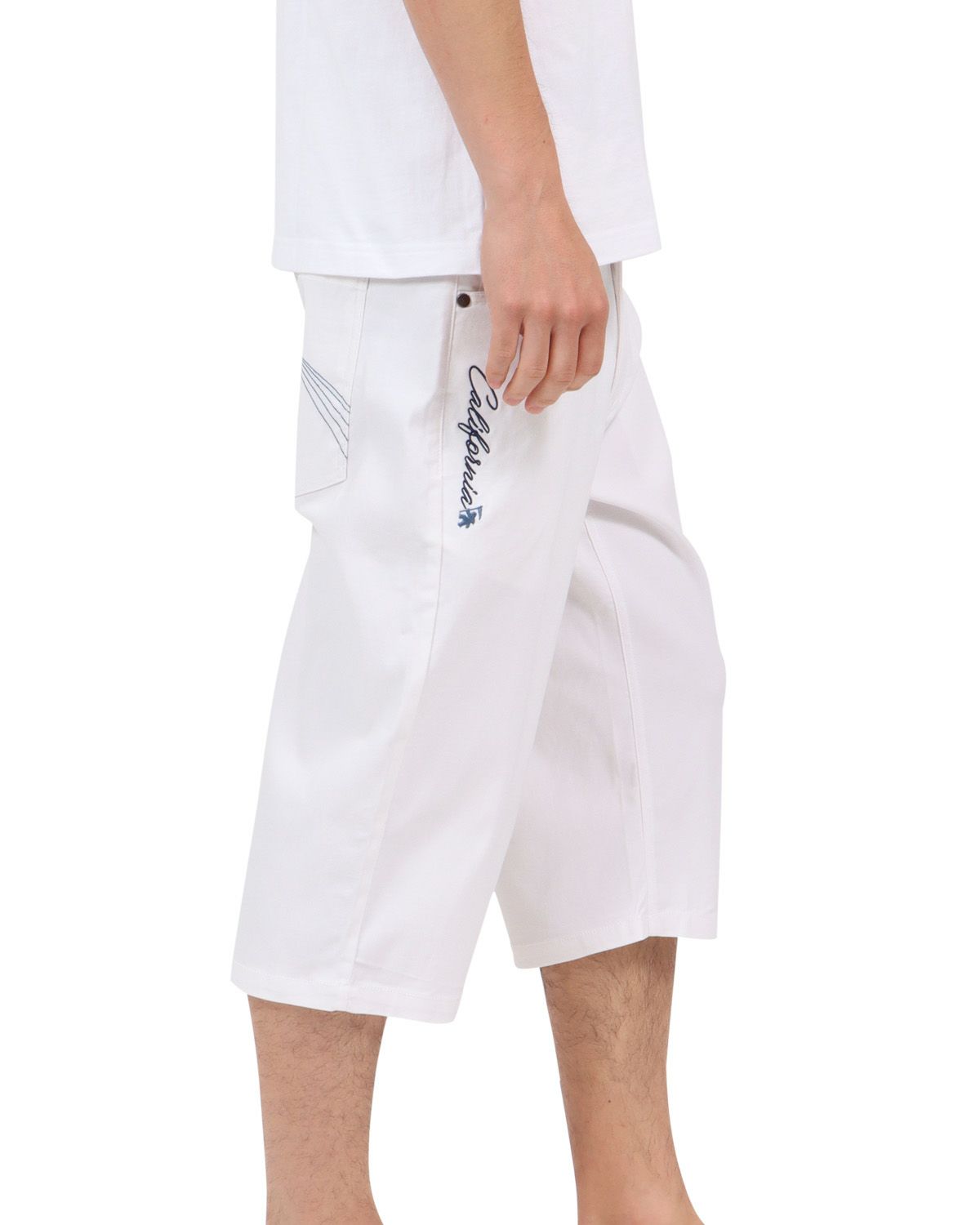 ホワイト：180cm67kg(Lサイズ着用)