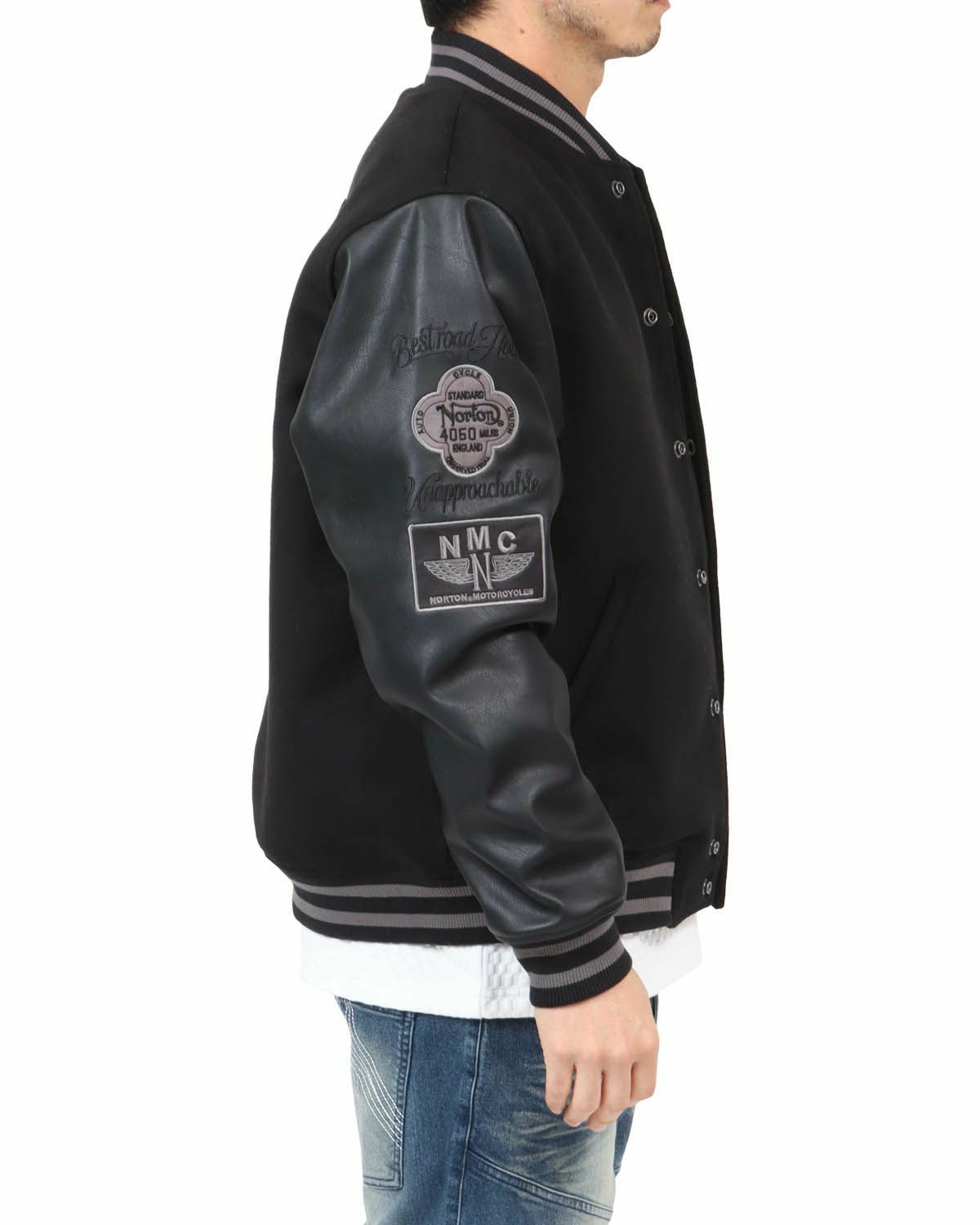 ブラック：180cm67kg(Lサイズ着用)