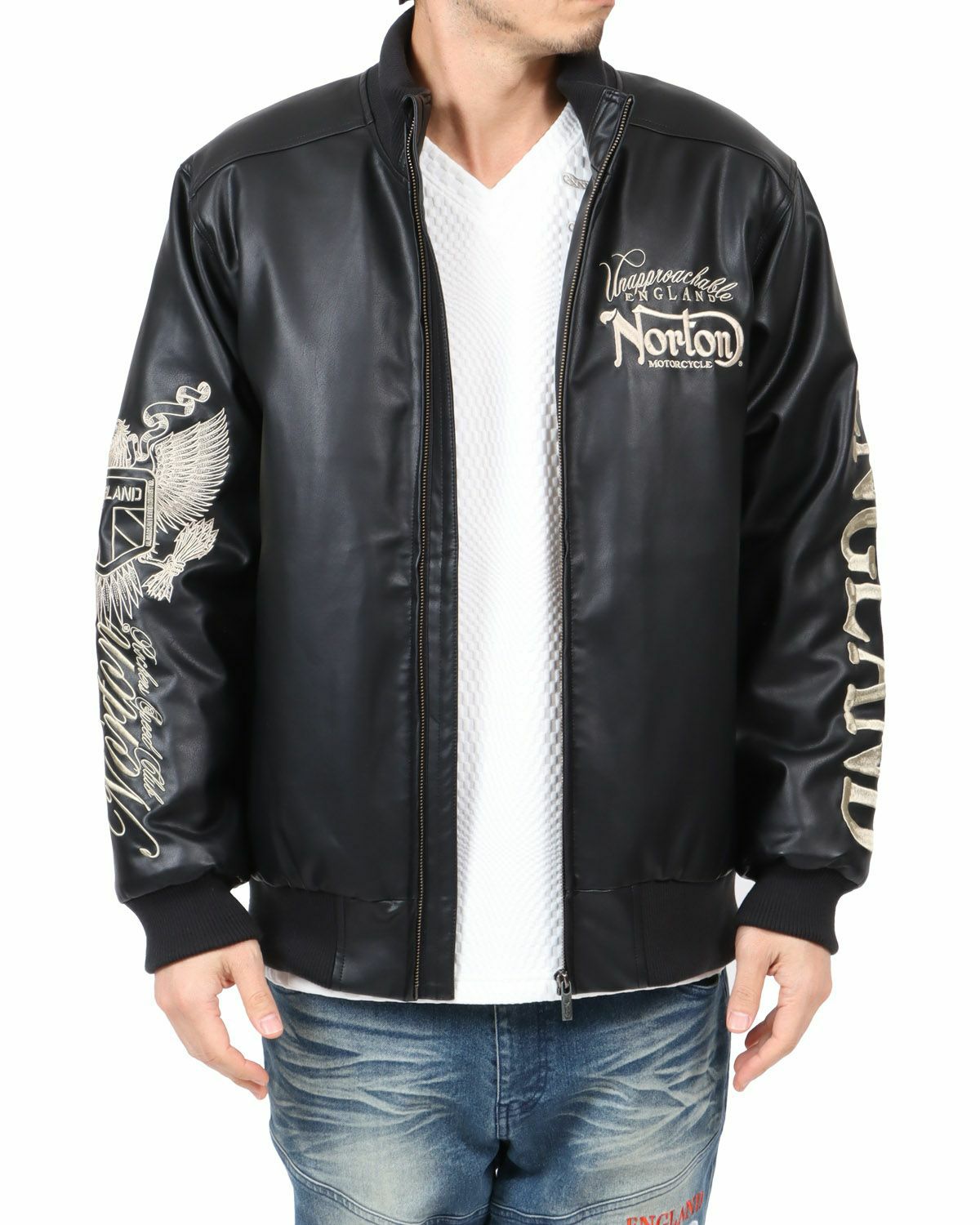 ブラック：180cm67kg(Lサイズ着用)