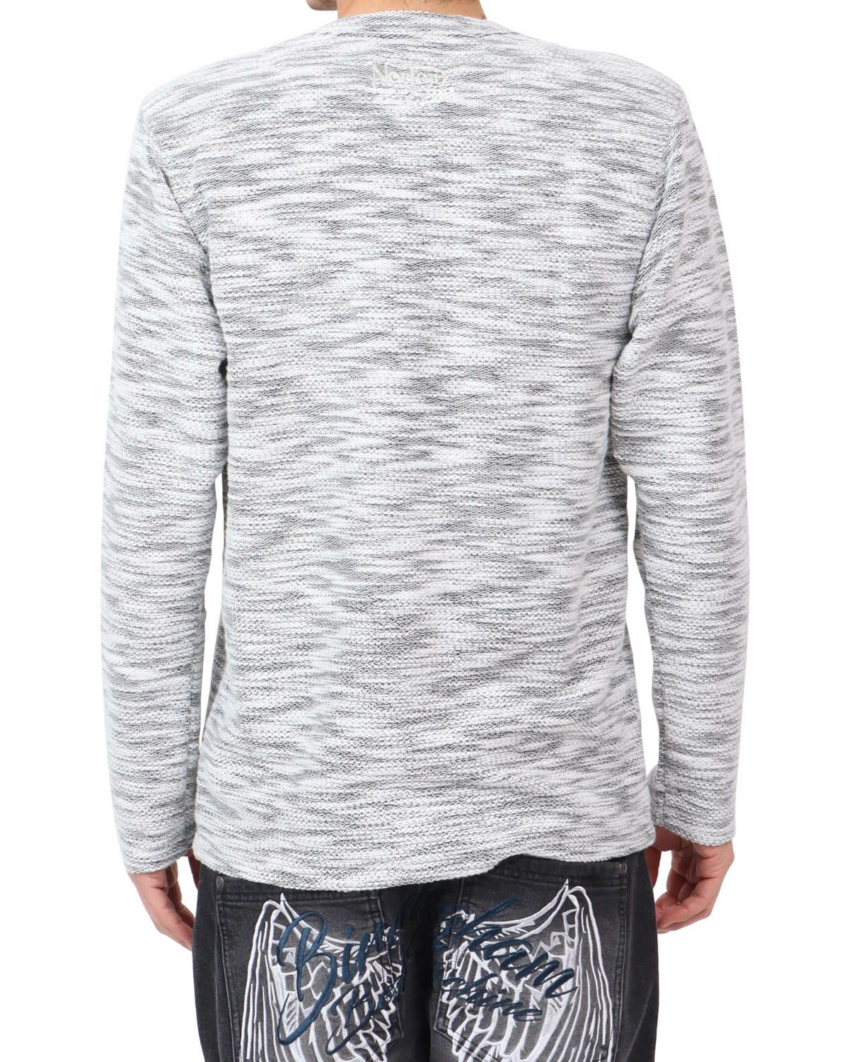 ホワイト：180cm67kg(Lサイズ着用)