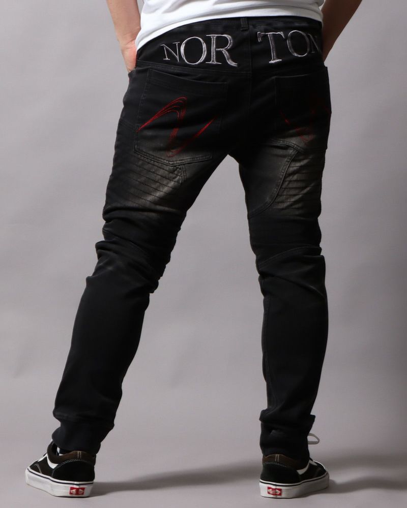 ブラック：178cm/75kg(Lサイズ着用)