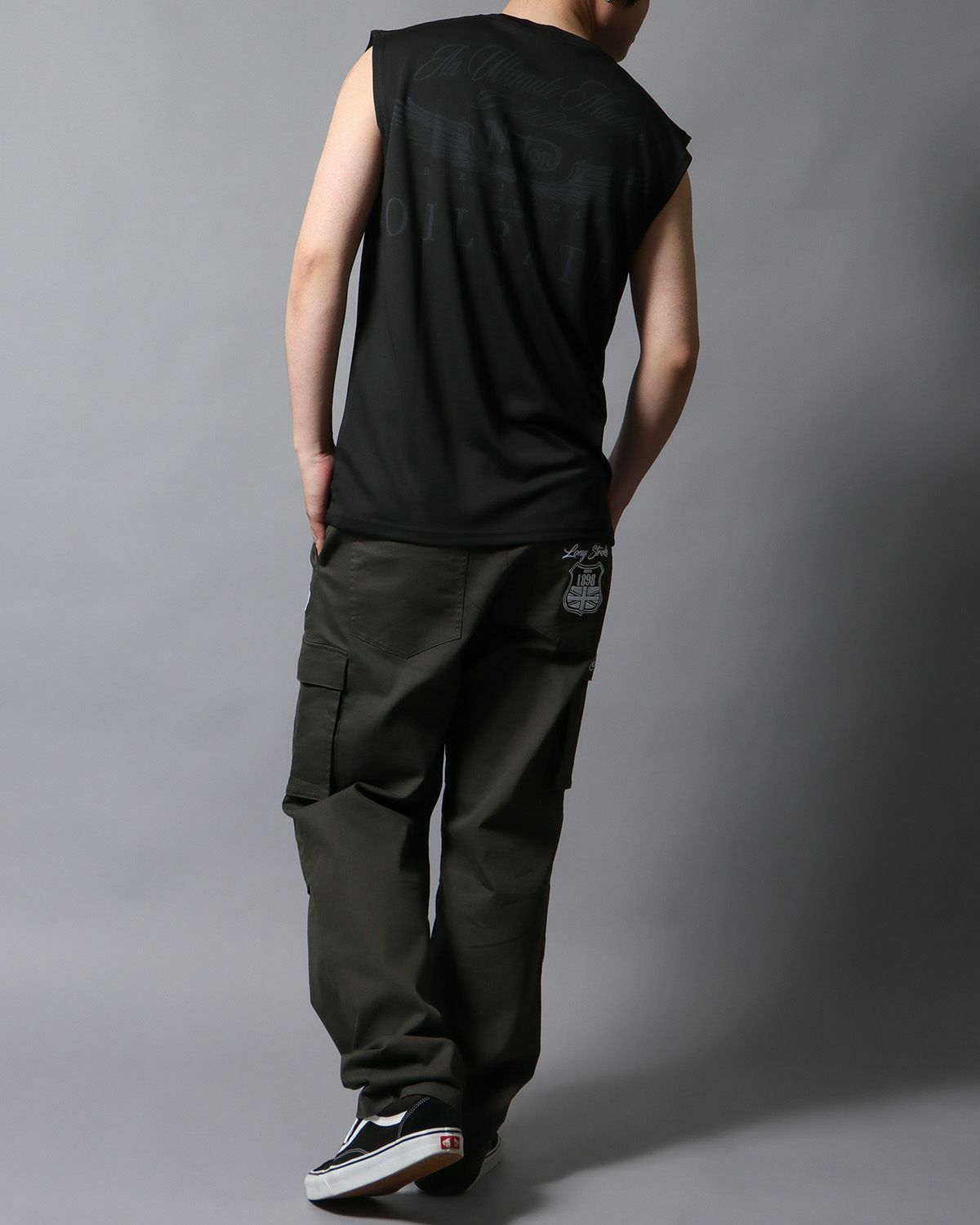 カーキ：178cm/75kg(Lサイズ着用)