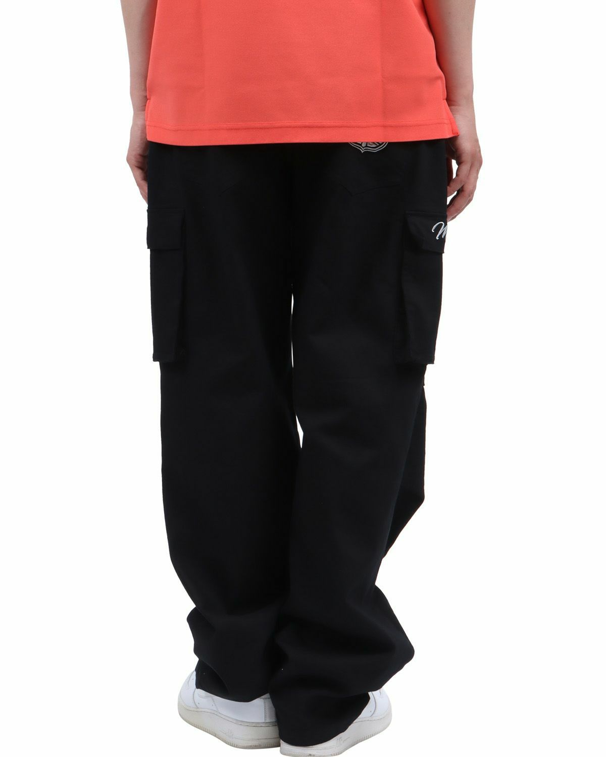 ブラック：174cm62kg(Lサイズ着用)