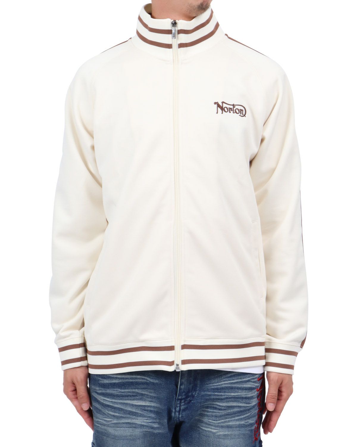 オフホワイト：174cm62kg(Lサイズ着用)