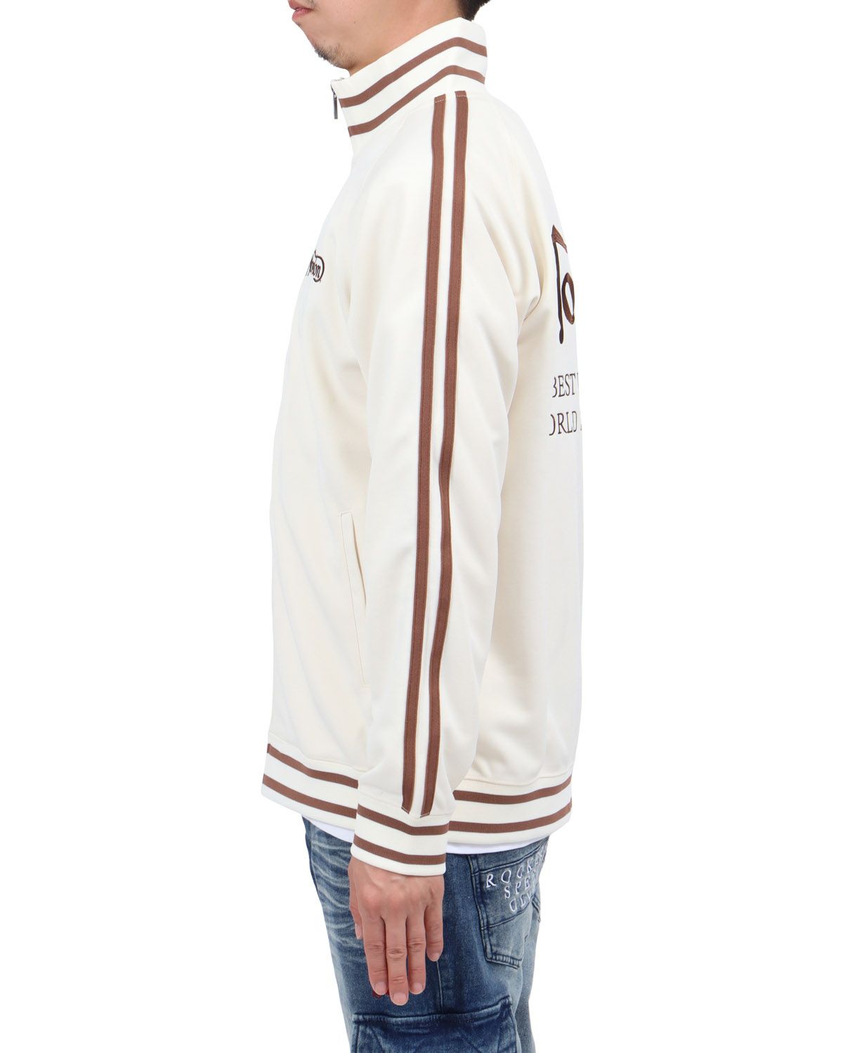 オフホワイト：174cm62kg(Lサイズ着用)