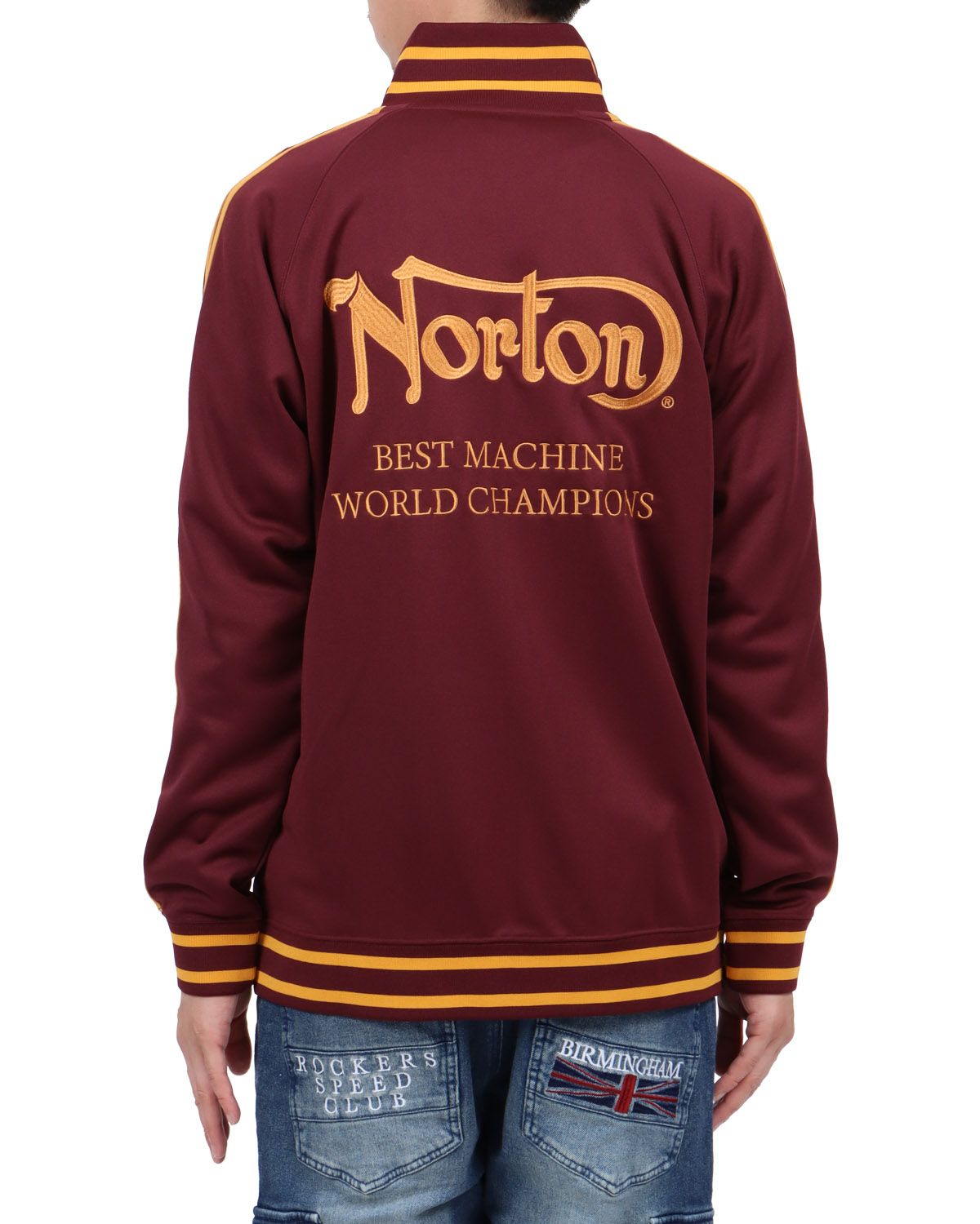 ワイン：174cm62kg(Lサイズ着用)