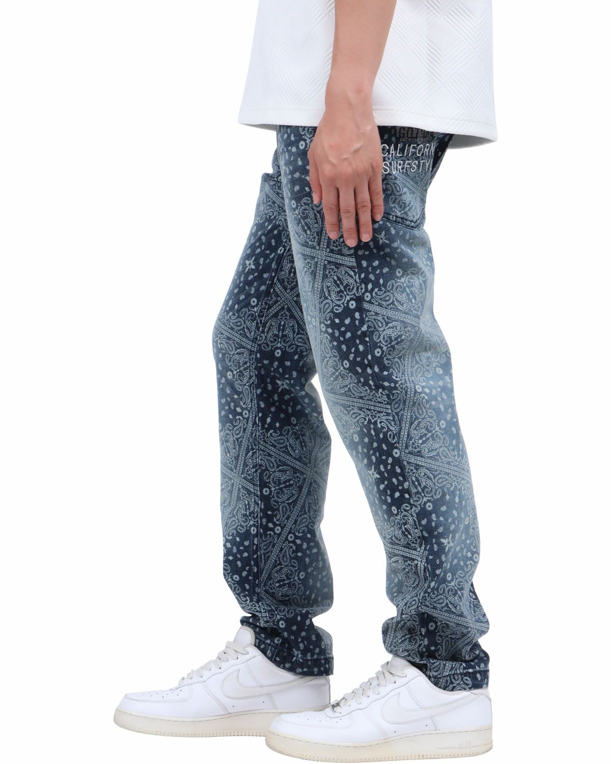 ブリーチ：174cm62kg(Mサイズ着用)