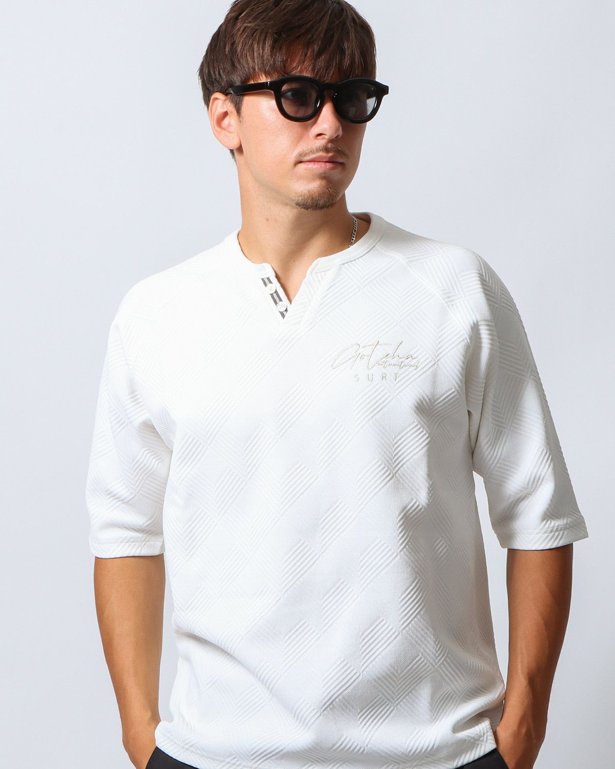 オフホワイト：180cm/70kg(Lサイズ着用)