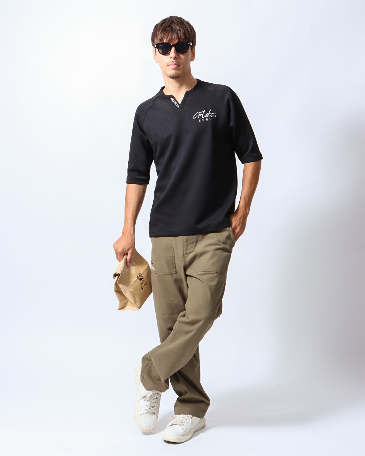 ブラック：180cm/70kg(Lサイズ着用)