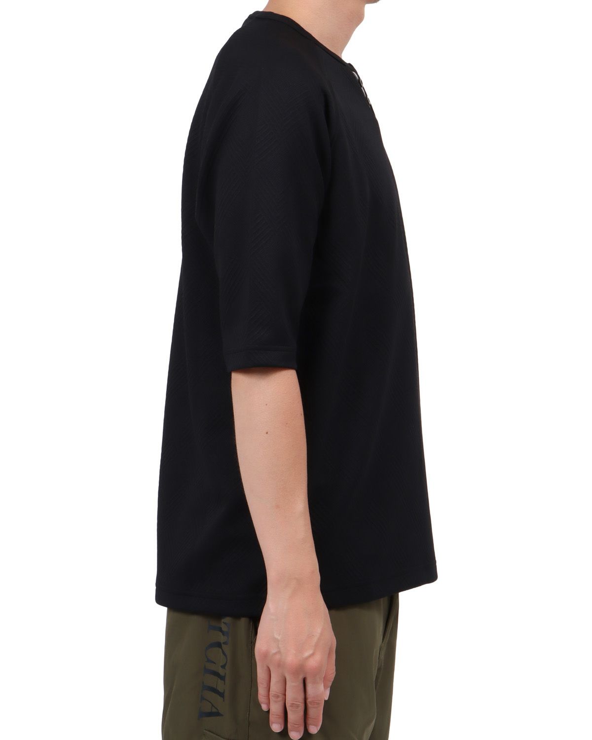 ブラック：174cm62kg(Lサイズ着用)