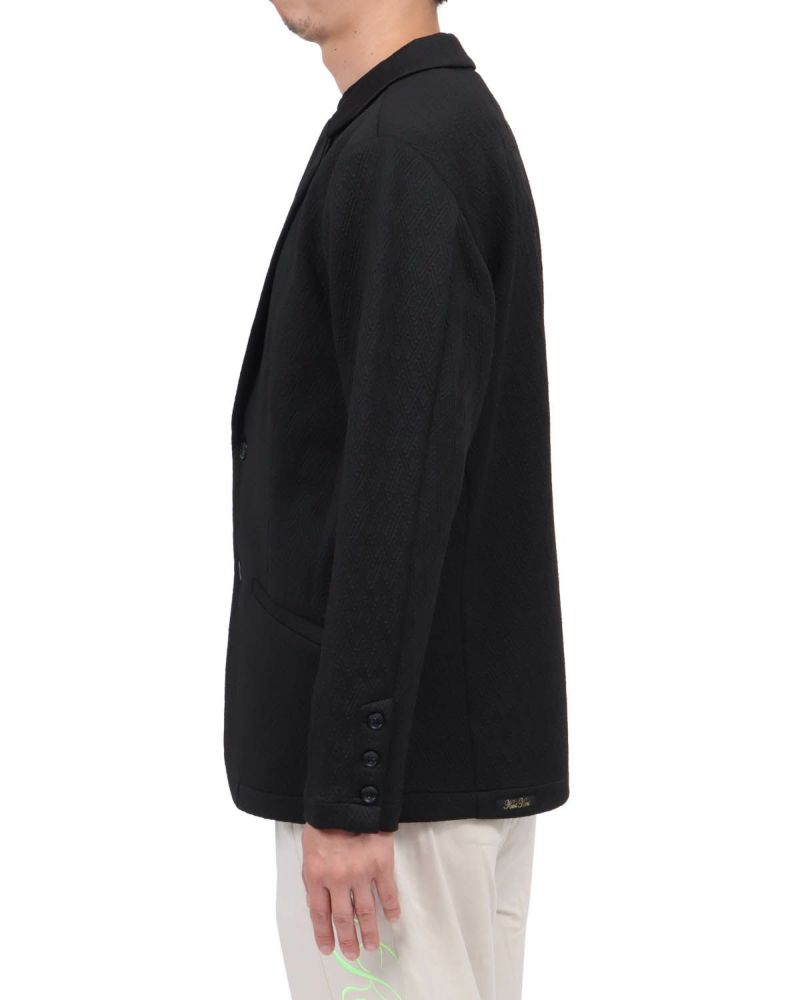 ブラック：174cm62kg(Lサイズ着用)