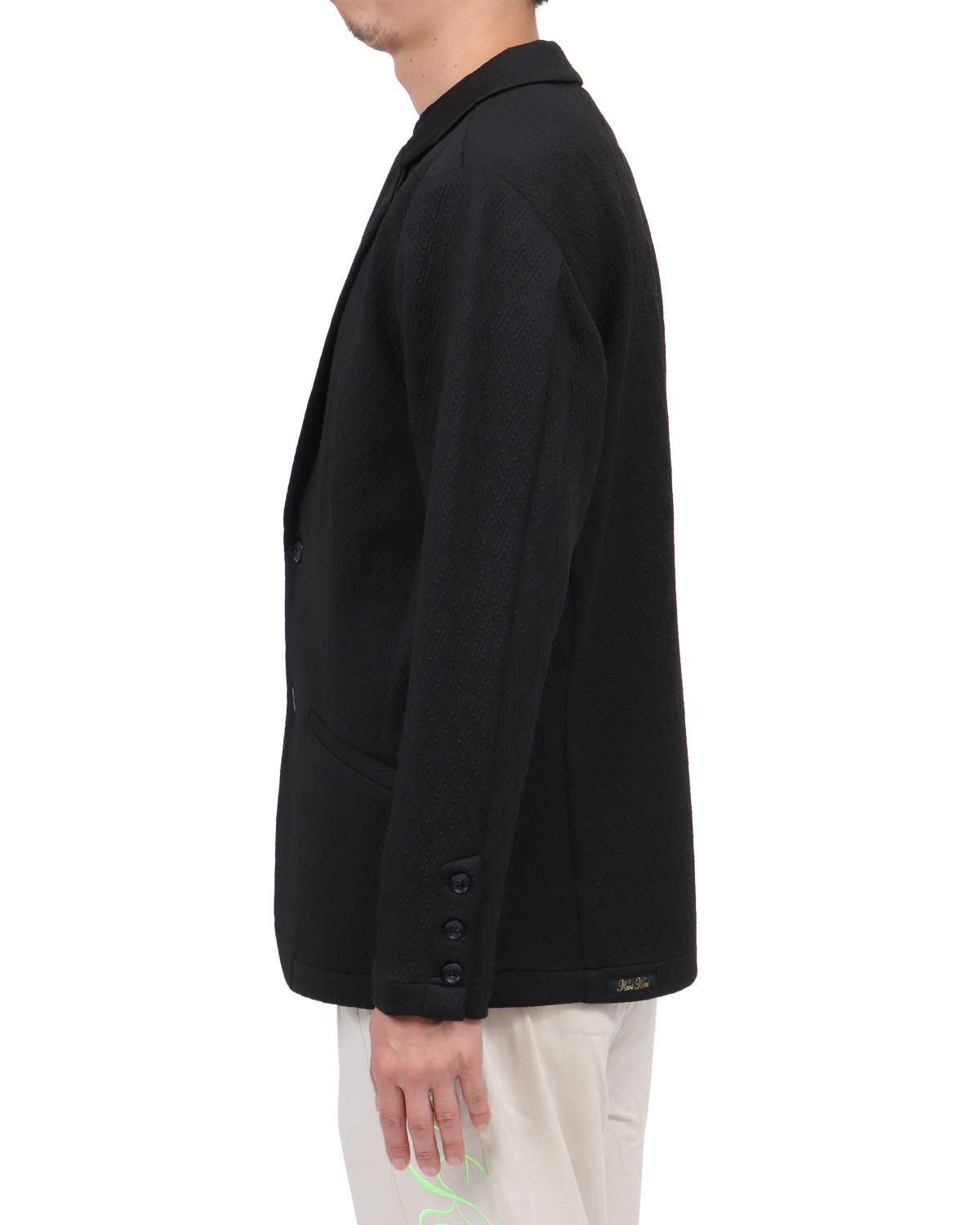 ブラック：174cm62kg(Lサイズ着用)