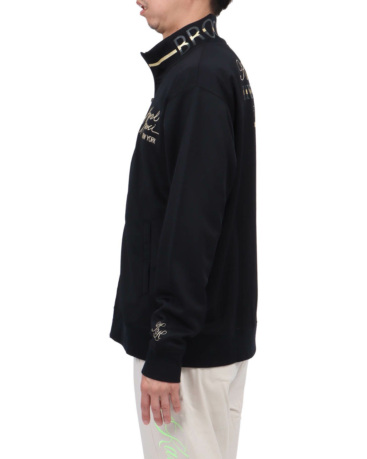 ブラック：174cm62kg(Lサイズ着用)