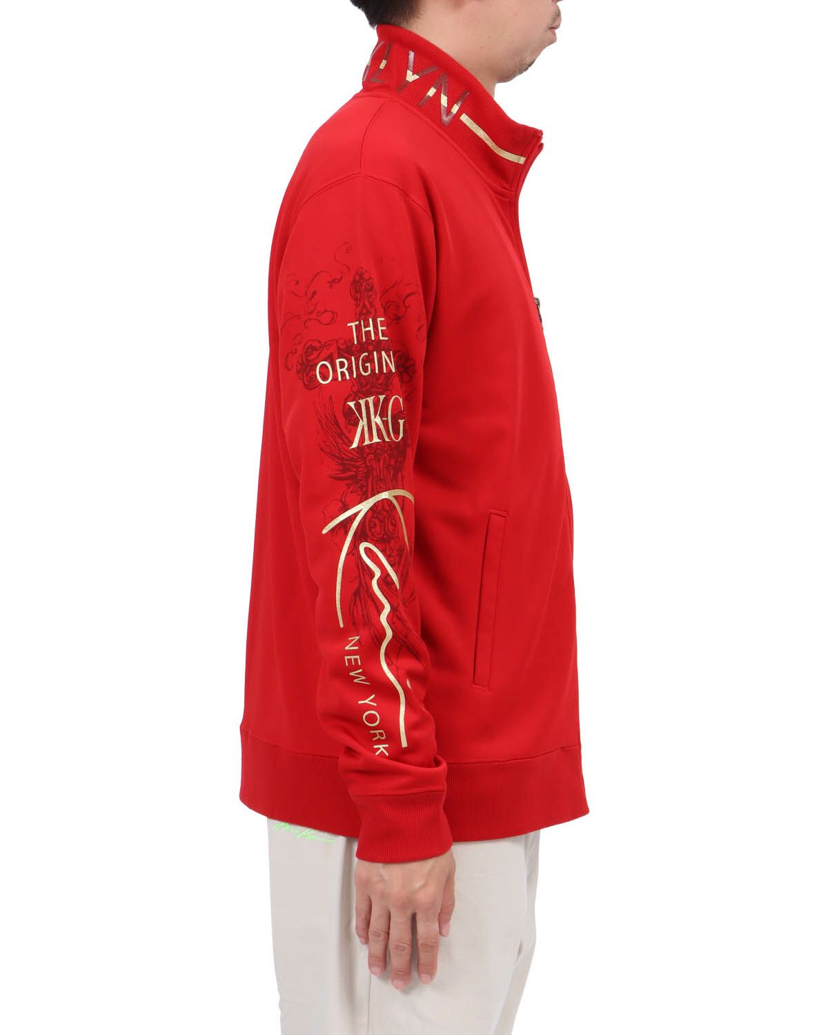 レッド：174cm62kg(Lサイズ着用)