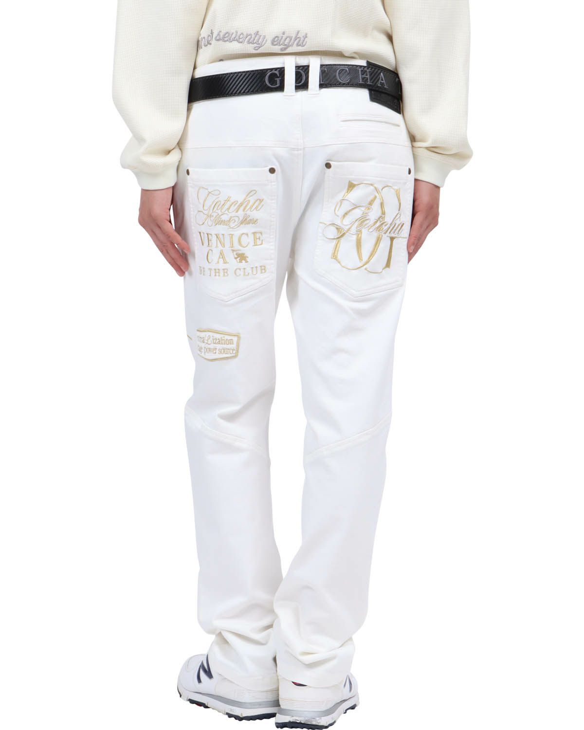 ホワイト：174cm62kg(Lサイズ着用)