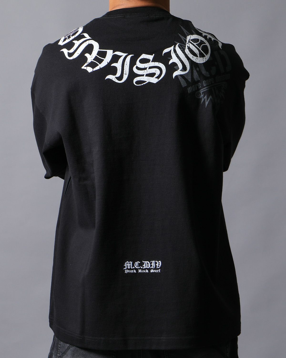 ブラック:165cm(Lサイズ着用)