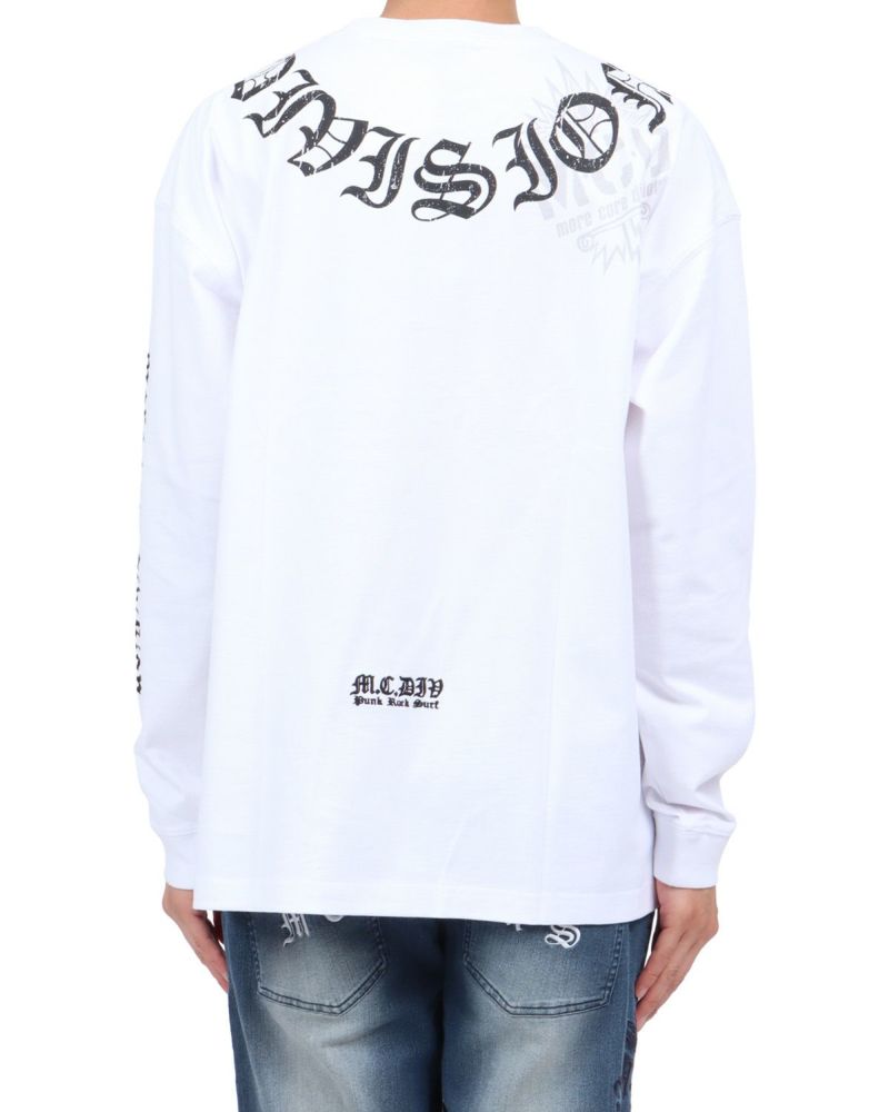 ホワイト：174cm62kg(Lサイズ着用)