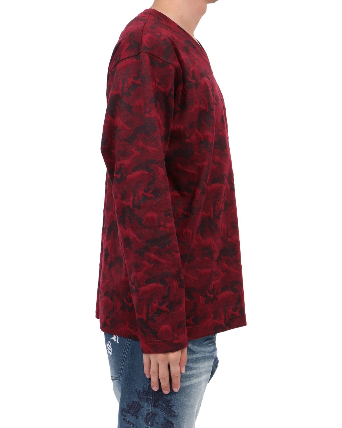 レッド：174cm62kg(Lサイズ着用)