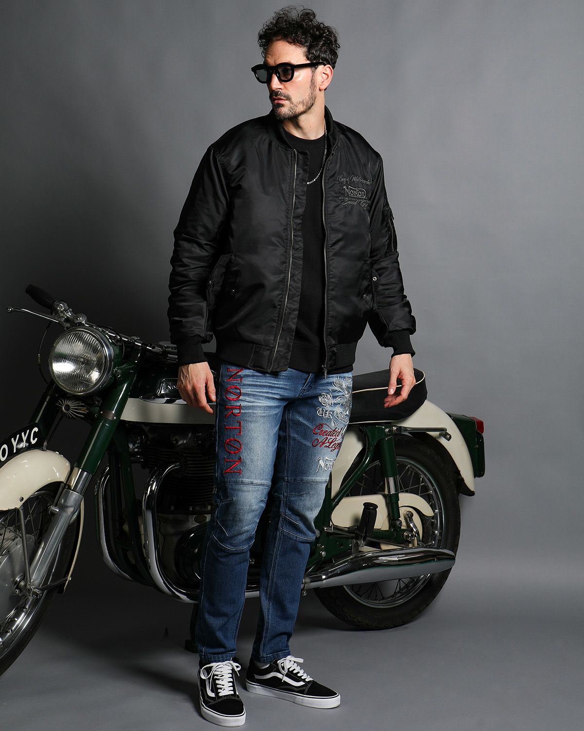 インディゴ：186cm(Lサイズ着用)