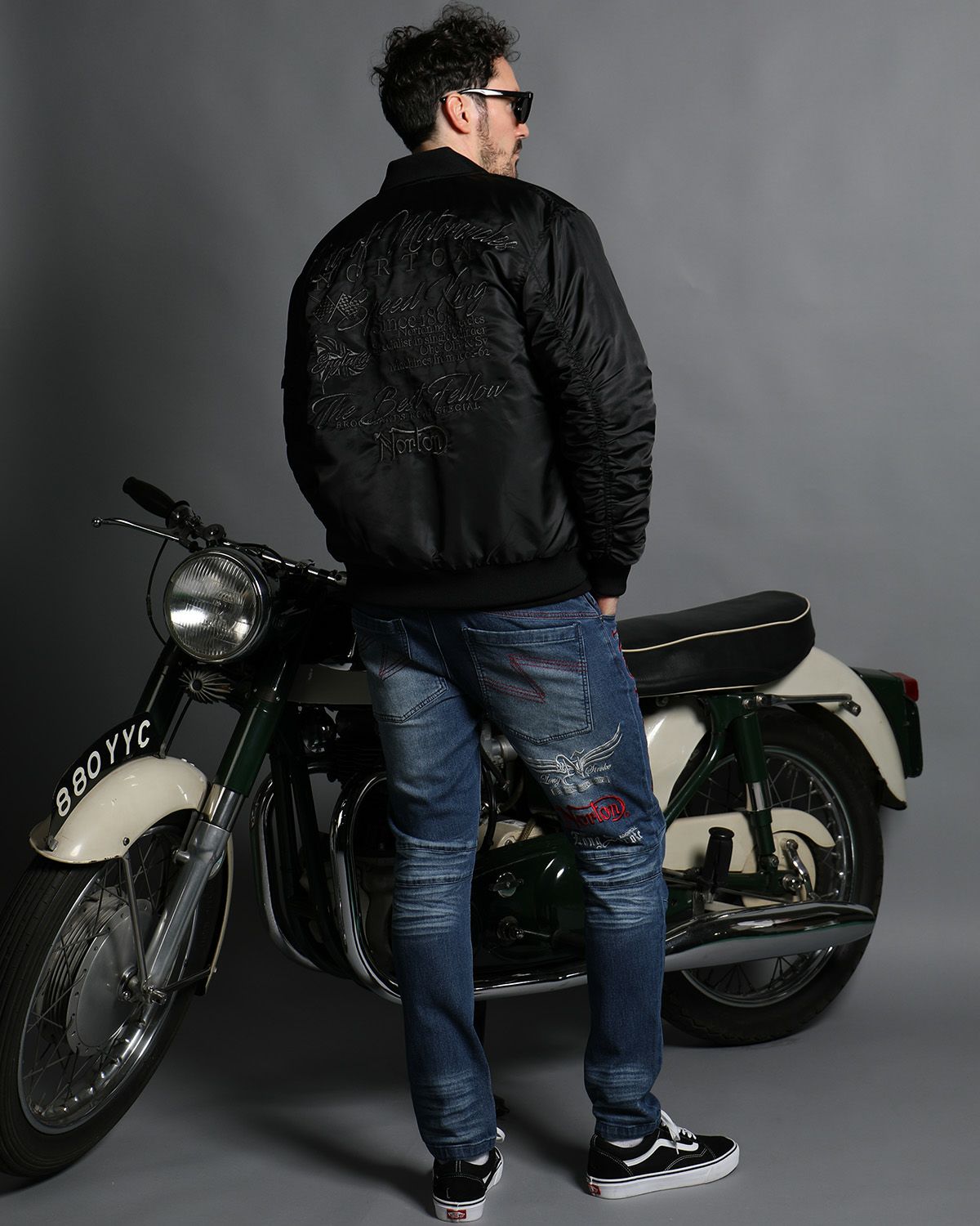 インディゴ：186cm(Lサイズ着用)