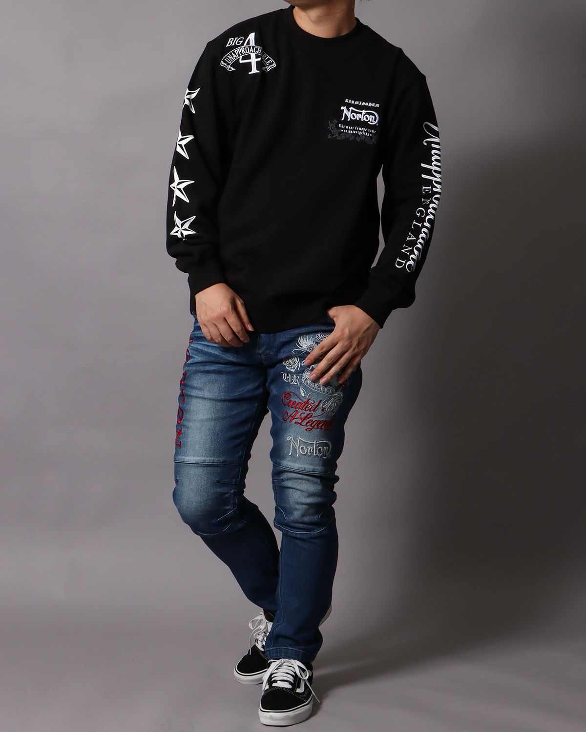 ブラック：178cm/75kg(Lサイズ着用)