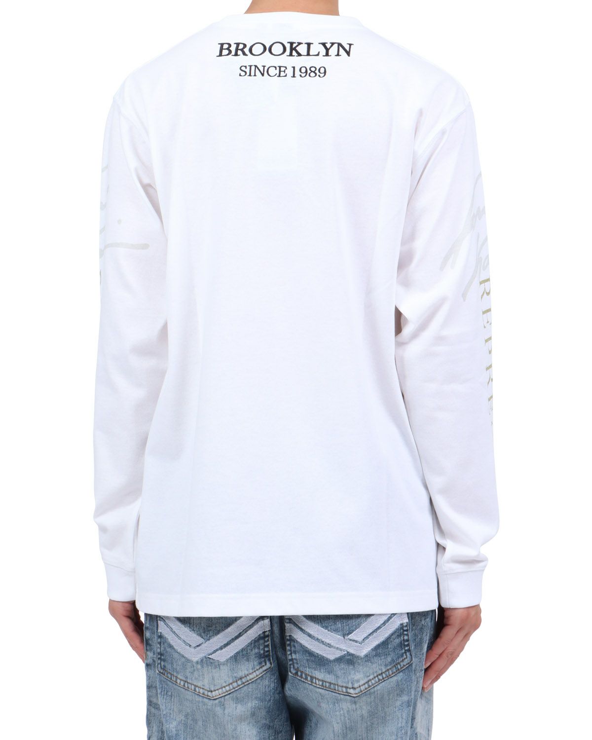 ホワイト：174cm62kg(Lサイズ着用)