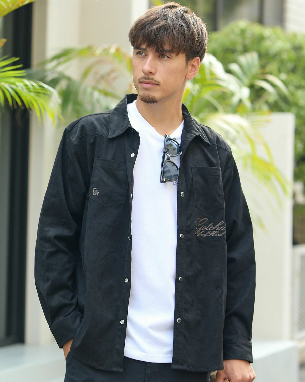 ブラック：180cm/70kg(Lサイズ着用)