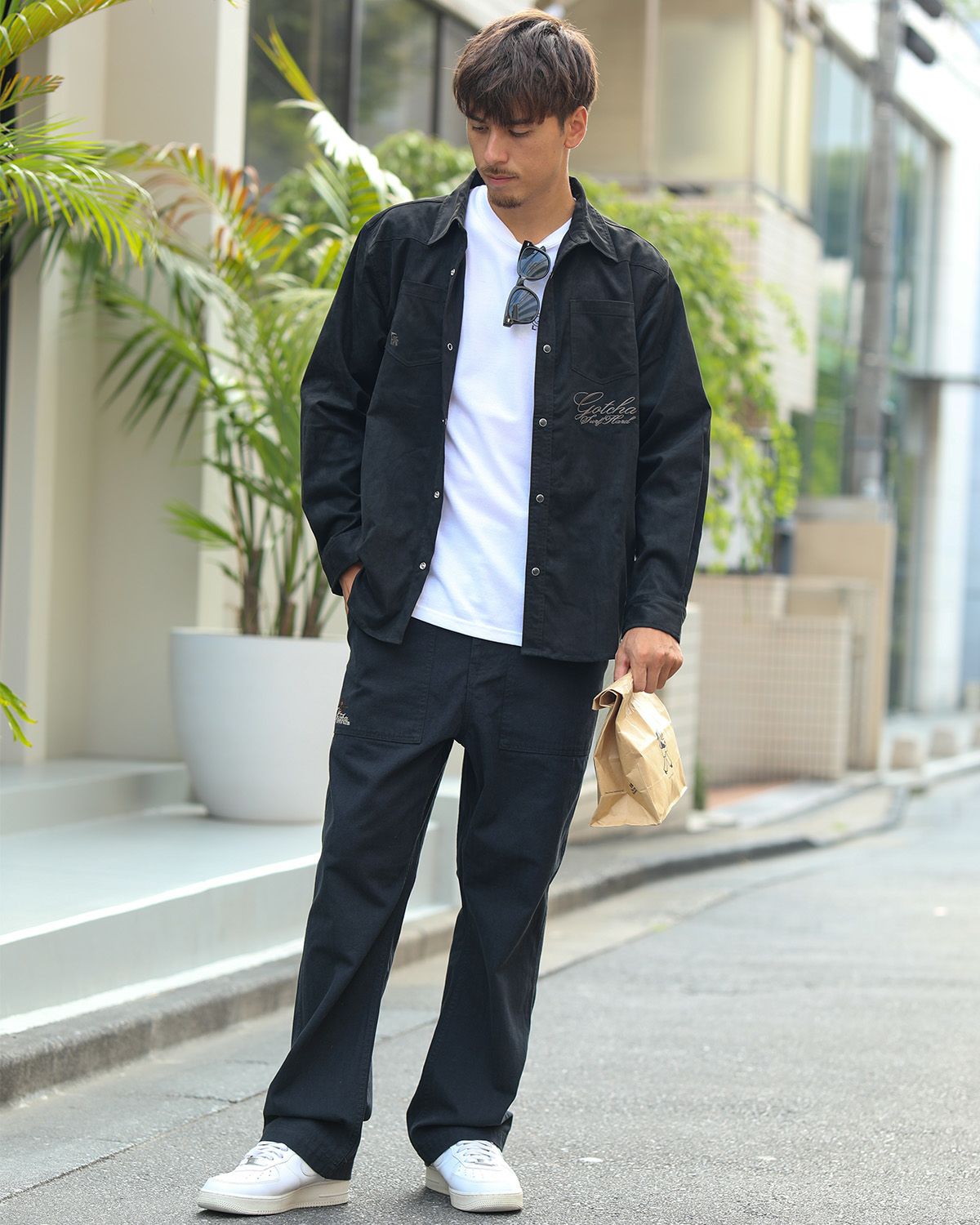 ブラック：180cm/70kg(Lサイズ着用)