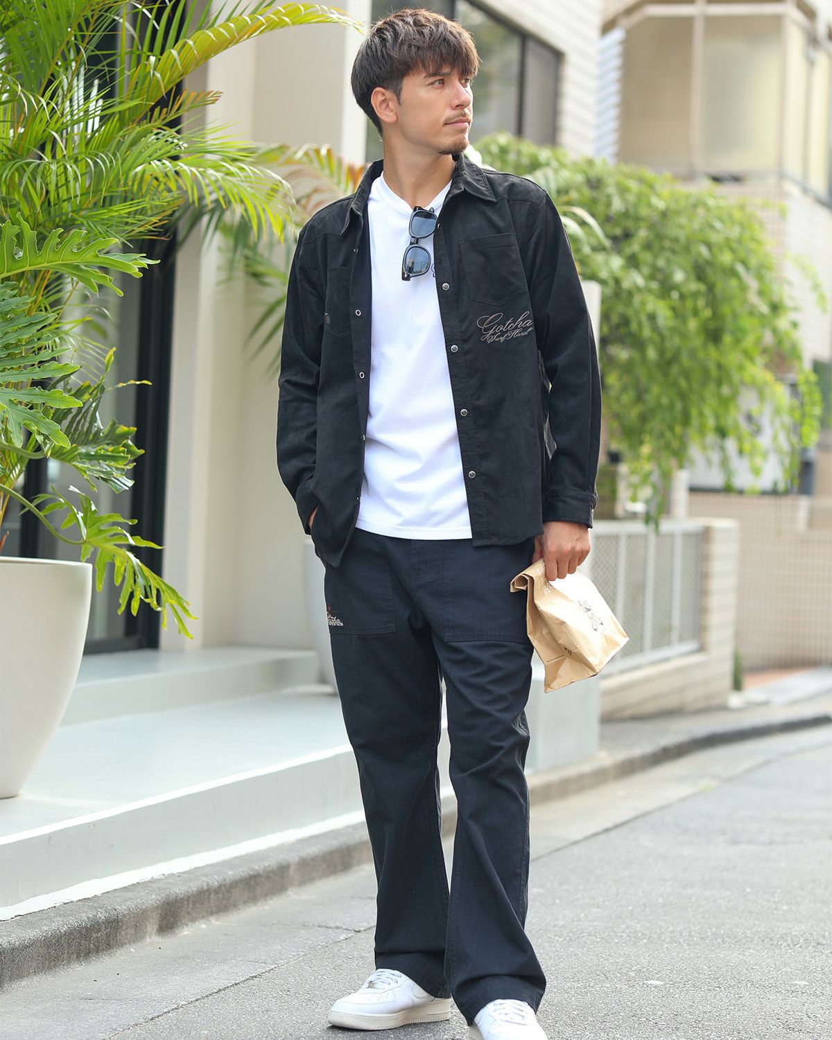 ブラック：180cm/70kg(Lサイズ着用)