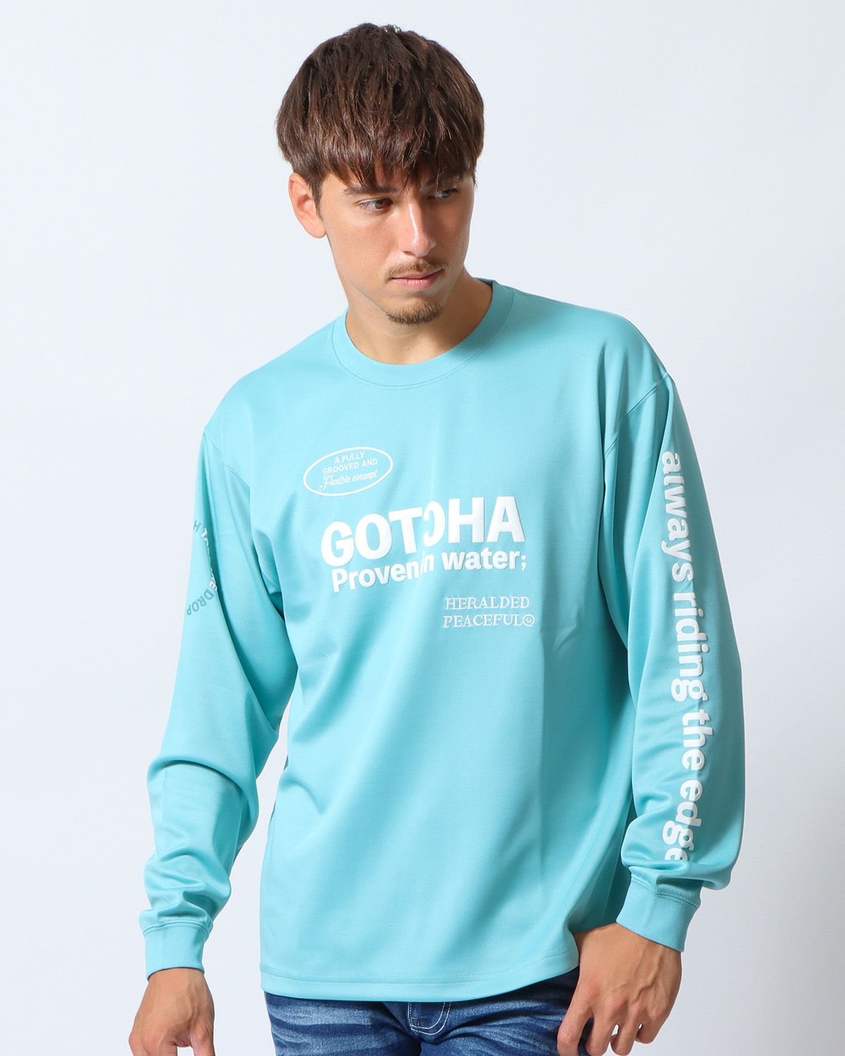 アップルグリーン：180cm/70kg(Lサイズ着用)