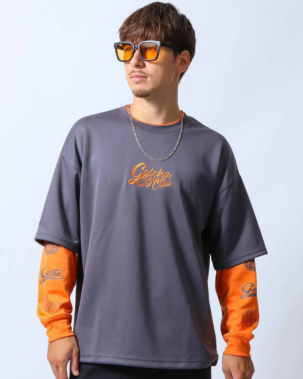 チャコール：180cm/70kg(Lサイズ着用)