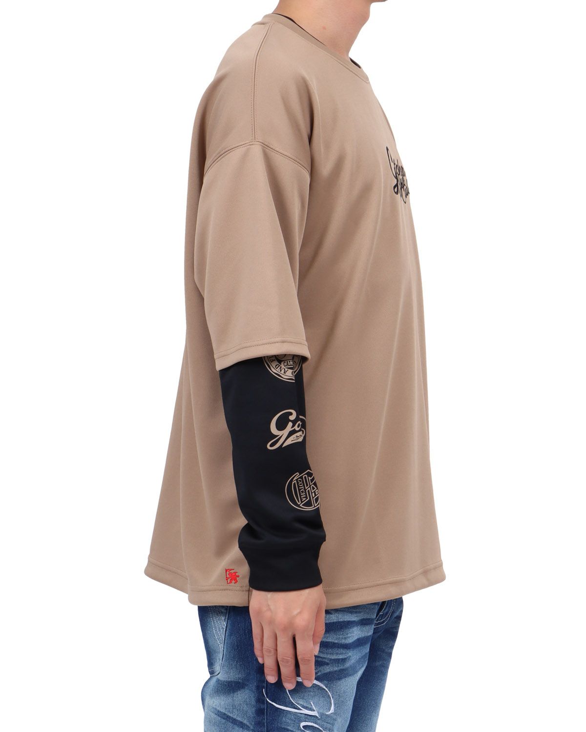 ベージュ：174cm62kg(Lサイズ着用)