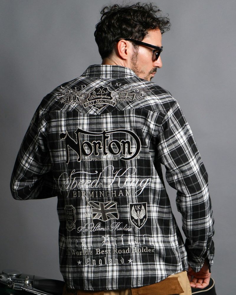 ブラック：186cm(Lサイズ着用)