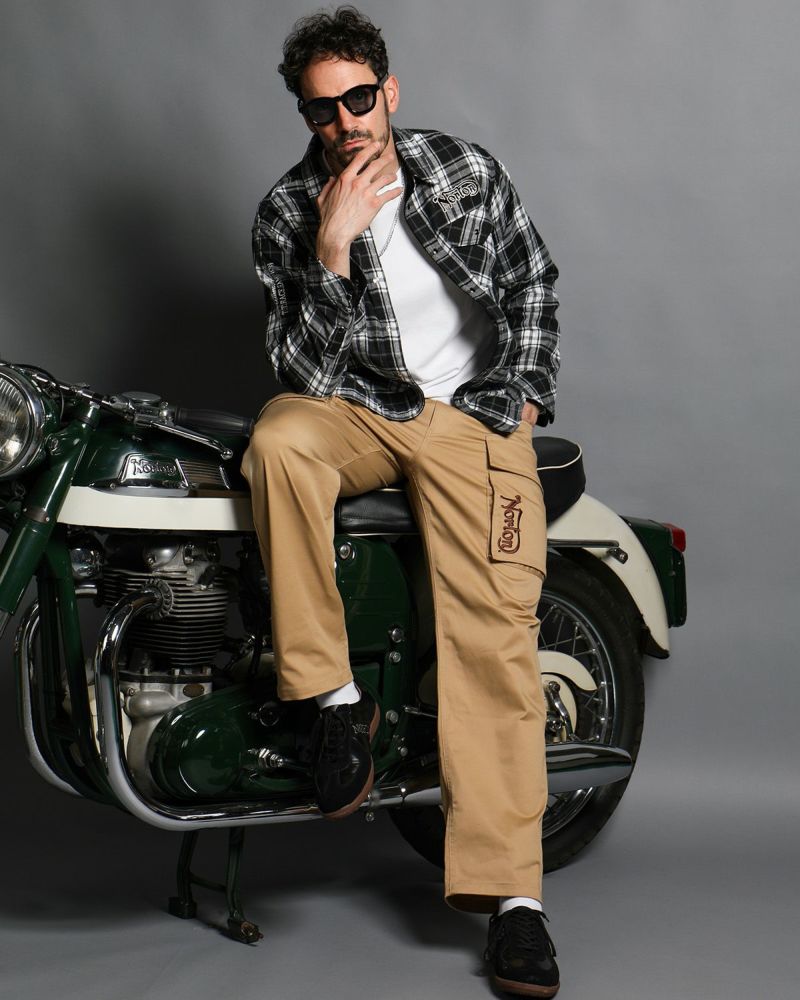 ブラック：186cm(Lサイズ着用)