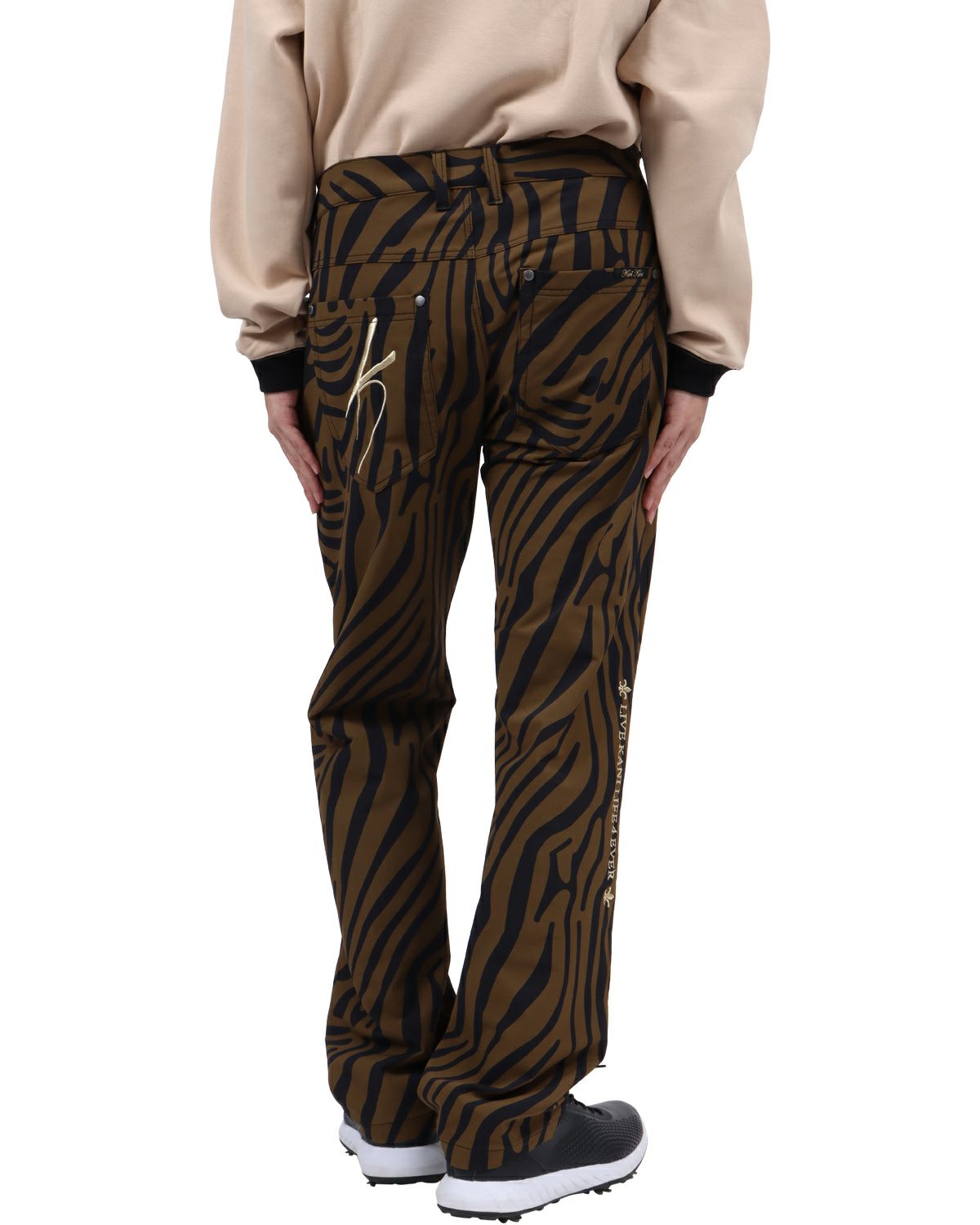 ブラウン：173cm63kg(Lサイズ着用)