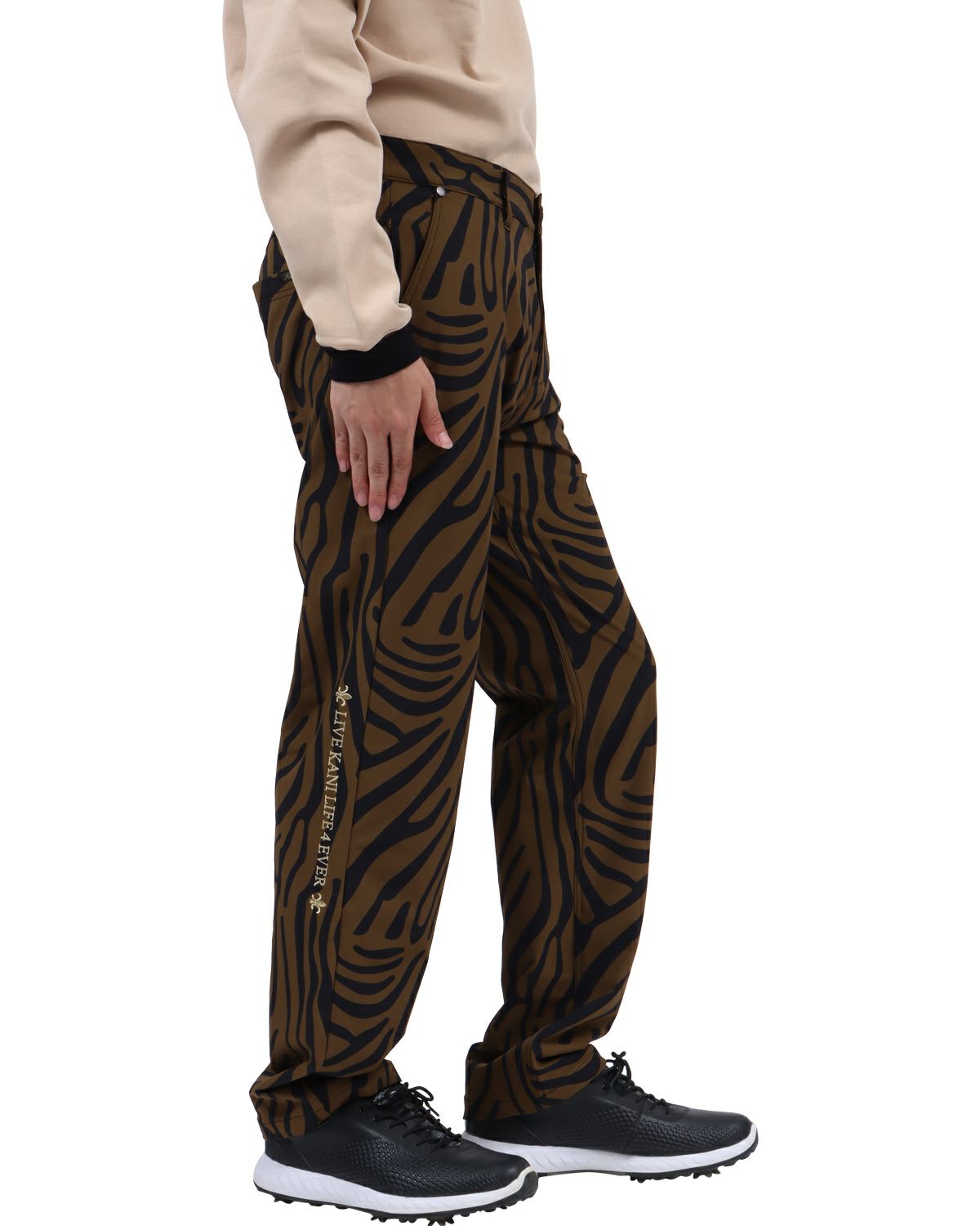 ブラウン：173cm63kg(Lサイズ着用)