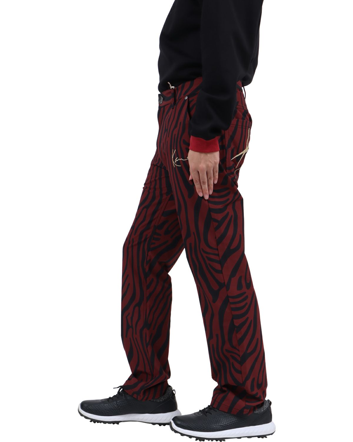 レッド：173cm63kg(Lサイズ着用)