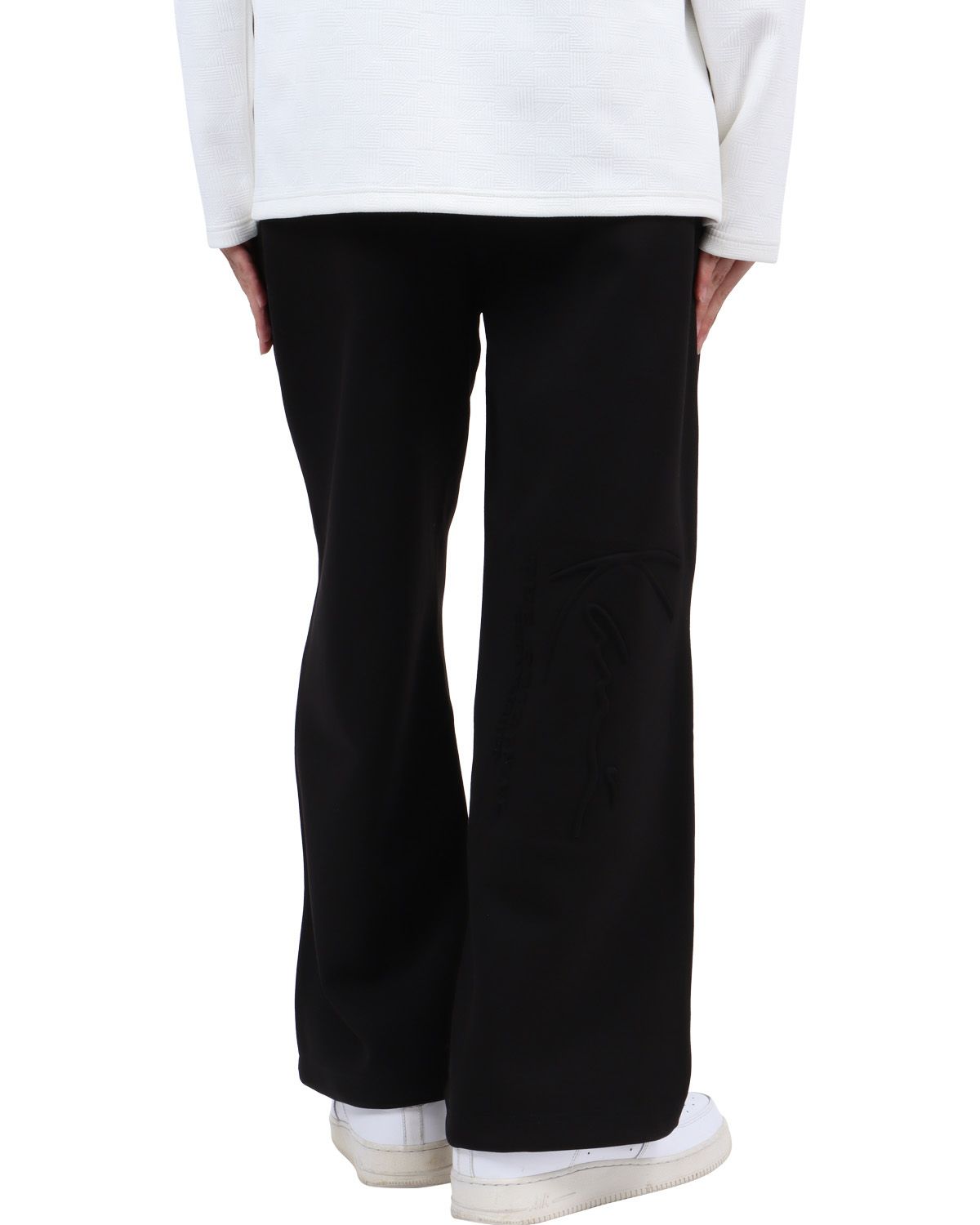 ブラック：173cm63kg(Lサイズ着用)